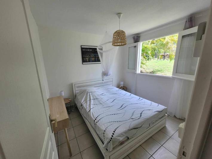 Gîte pour 6 personnes, avec vue et jardin, adapté aux familles dans Plage de Petit-Havre - 2