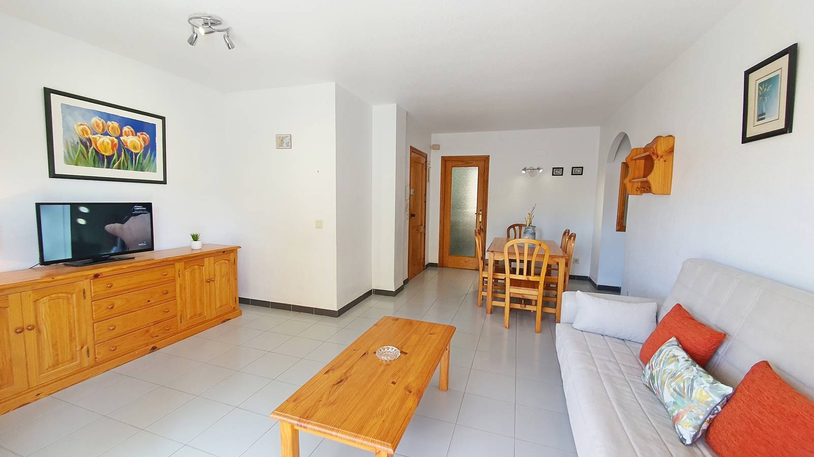 Apartamento entero, Tabarka 1ª - 1º - B in Playa Xeraco, Jaraco