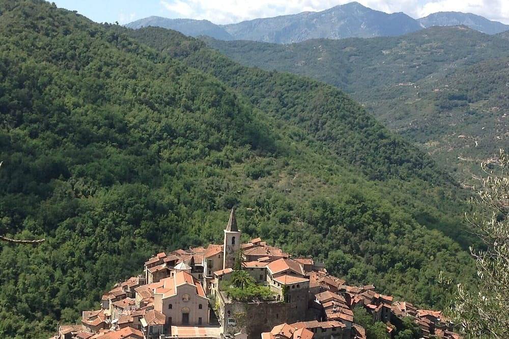Traditionelles Haus in schöner Apricale, Ligurien, erleben Sie das echte Italien! in Apricale, Ligurische Alpen