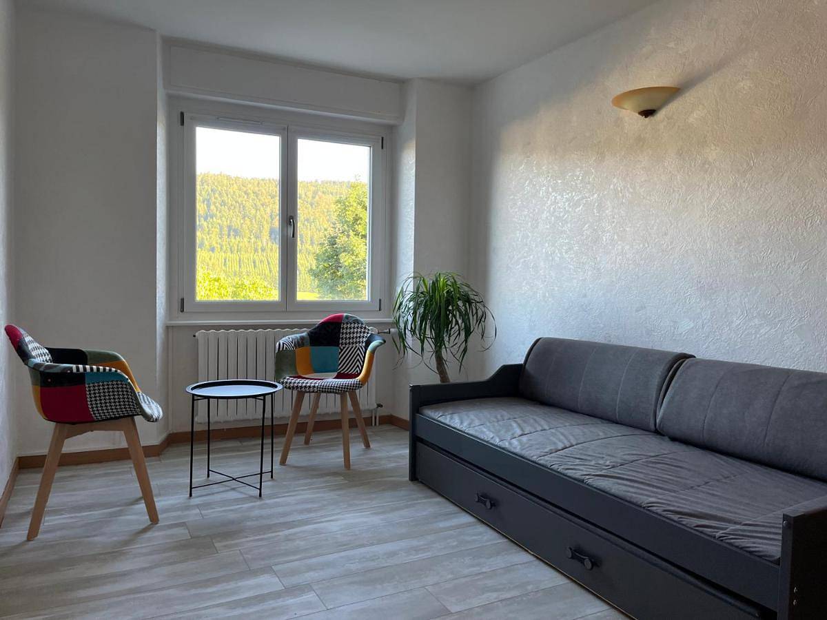 Appartement entier, Le Crozet in Arçon, Jura Francais