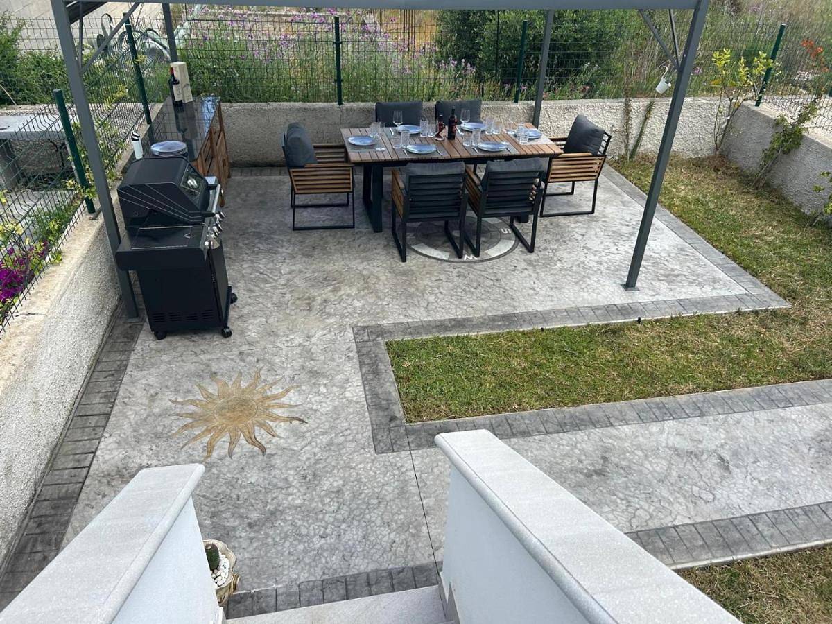 Ganze Wohnung, Two-Bedroom Apartment - Oceanfront in Isca sullo Ionio, Catanzaro Provinz