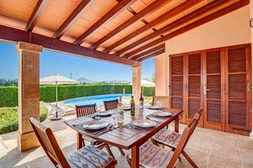 Villa in Pollença, Serra de Tramuntana für 6 