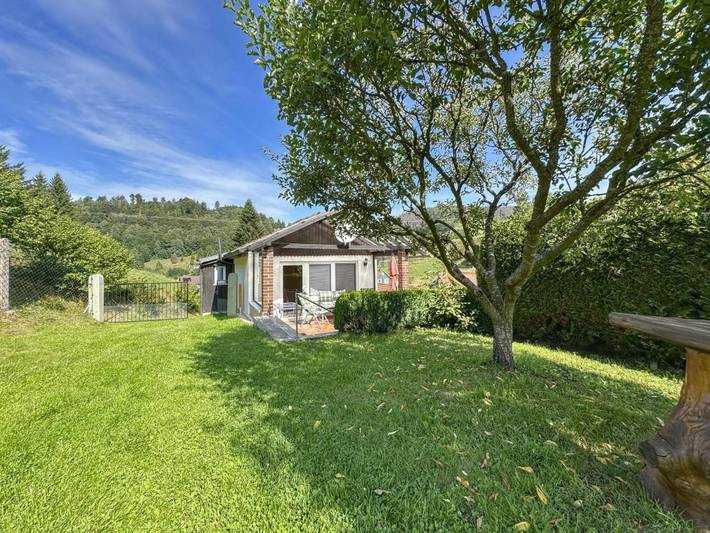 Ferienhaus für 2 Personen, mit Terrasse und Garten in Schleusegrund
