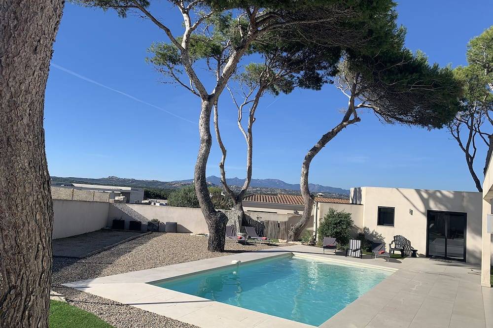 Villa pour 10 Personnes dans Bonifacio, Arrondissement de Sartène