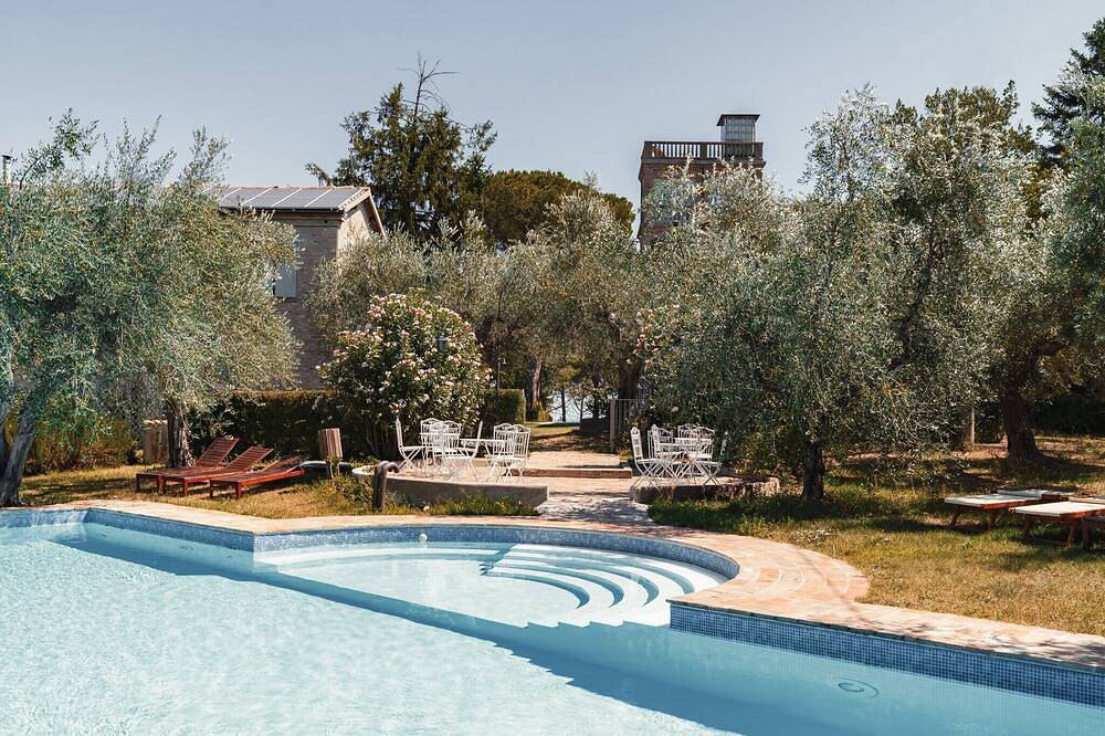 Ganze Wohnung, Pignocco Country House - Colli, Pool, Meer - Studio Apollo in Pesaro, Valle del Metauro