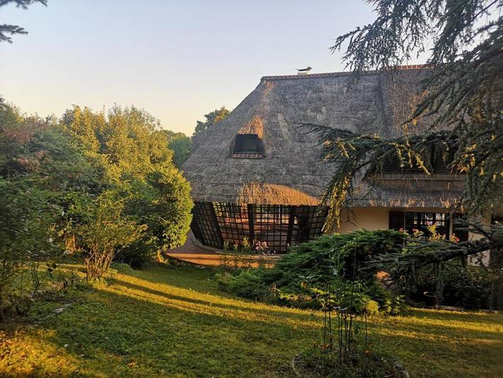 Appartement de vacances pour 2 personnes, avec Terrasse et Jacuzzi ainsi que Jardin et Piscine