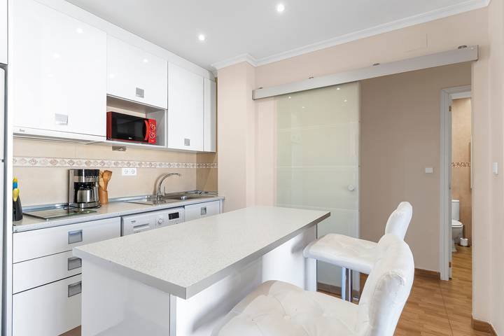 Appartement entier, Appartement 'Yovalu Con Balcon' avec balcon, Wi-Fi et climatisation in Torrevieja Centre, Torrevieja