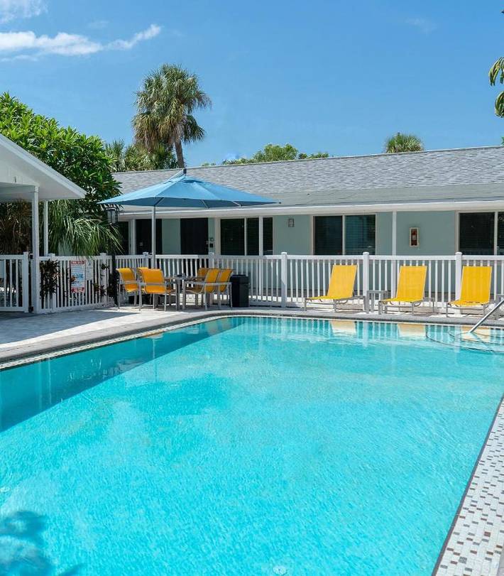 Apartamento de vacaciones para 4 personas, con piscina y jardín - 1