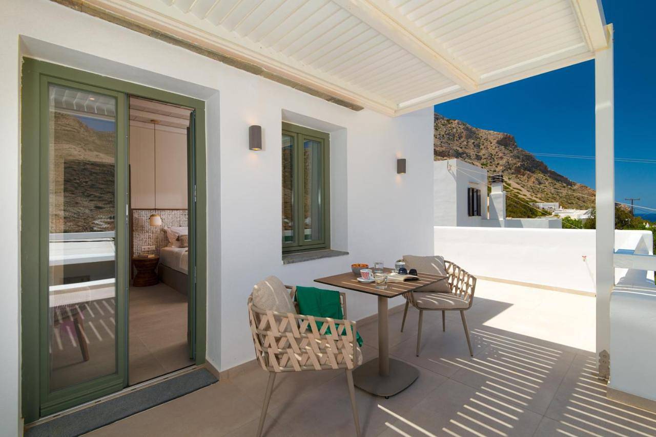 Sunlight in Sifnos
