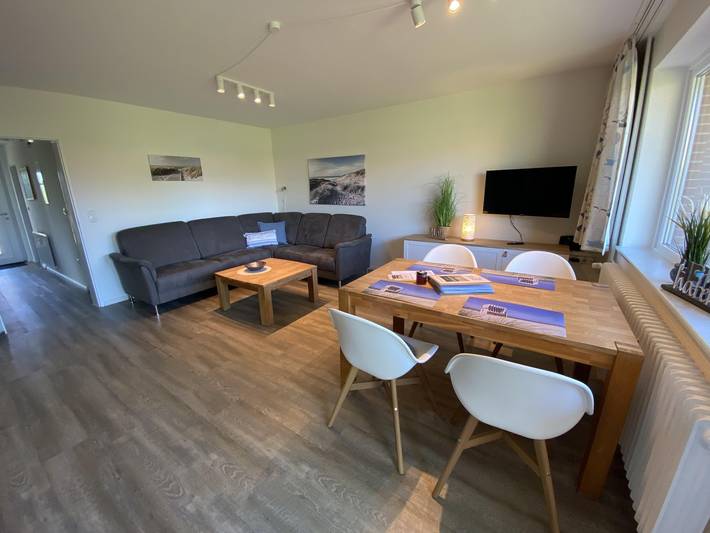Ganze Ferienwohnung, Nordseelig, Wohnung 3 (separater Eingang vorne) in St. Peter-Bad, St. Peter-Ording