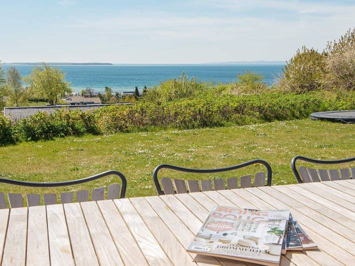 Ferienhaus für 10 Personen, mit Terrasse und Pool, kinderfreundlich in Egsmark Strand - 2