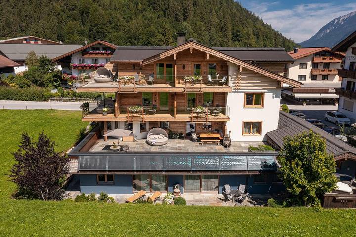 Ferienwohnung für 2 Personen, mit Balkon, kinderfreundlich in Eben am Achensee - 2