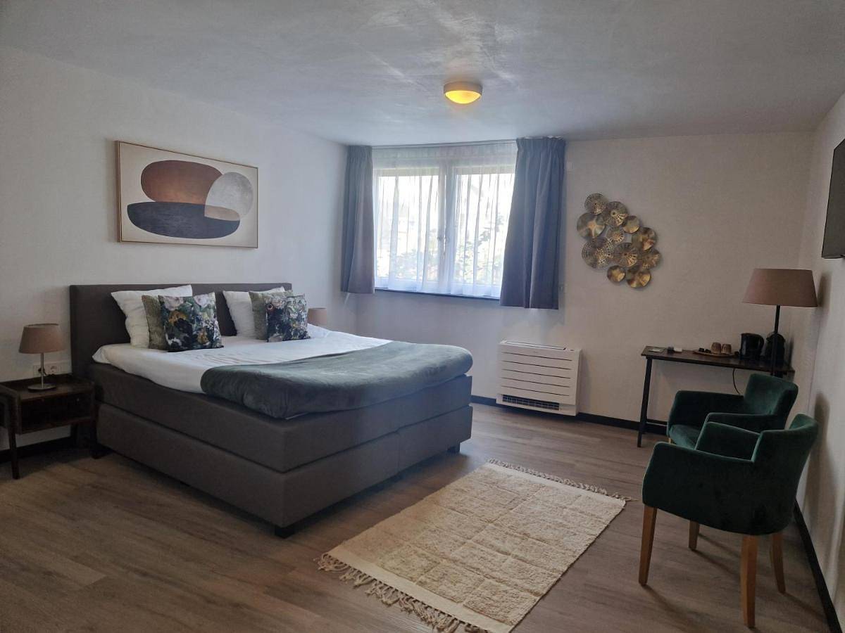Bed and Breakfast De Heren van Valkenburg in Fauquemont, Limburg (Pays-Bas)