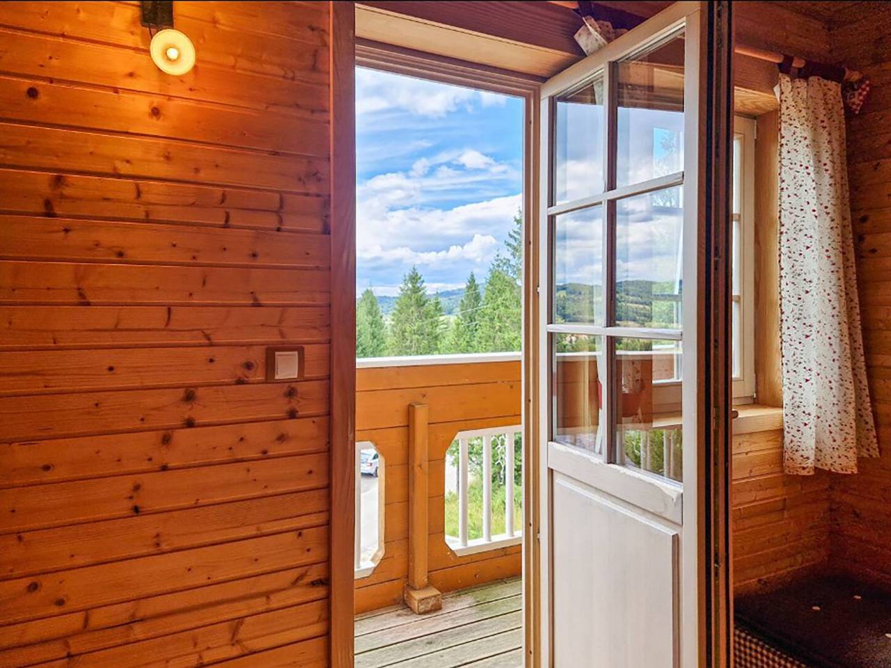 Lea in Delnice, Primorje-Gorski Kotar