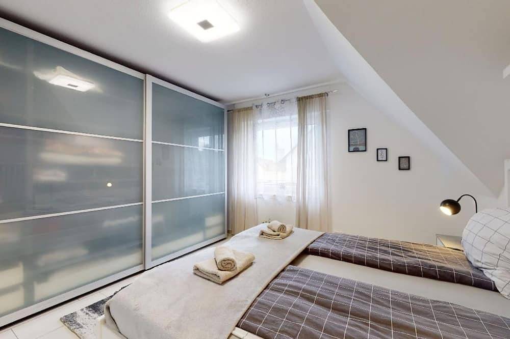 Entire apartment, Bright, comfortable and barrier-free apartment in Senne, Bielefeld