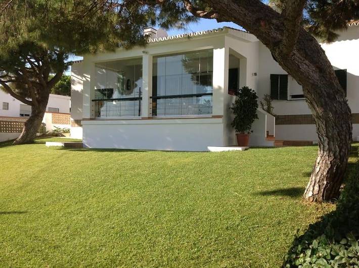 Apartamento para 4 personas, con Terraza además de Jardín y Vistas en Parque nacional y natural de Doñana
