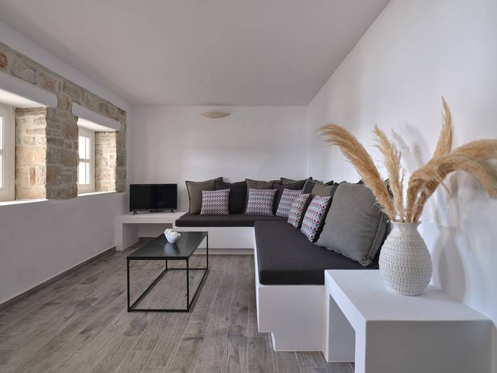 Villa Sabia, Ambelas Paros – Cycladic Style with Private Pool in Paros
