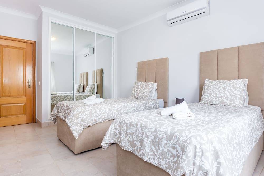 Ganze Wohnung, Qev - Santo António in Budens, Faro Distrikt