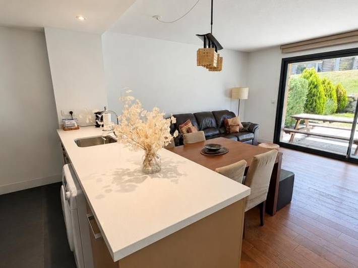 Apartamento para 6 personas, con Balcón y Terraza además de Jardín y Piscina en Saillagouse