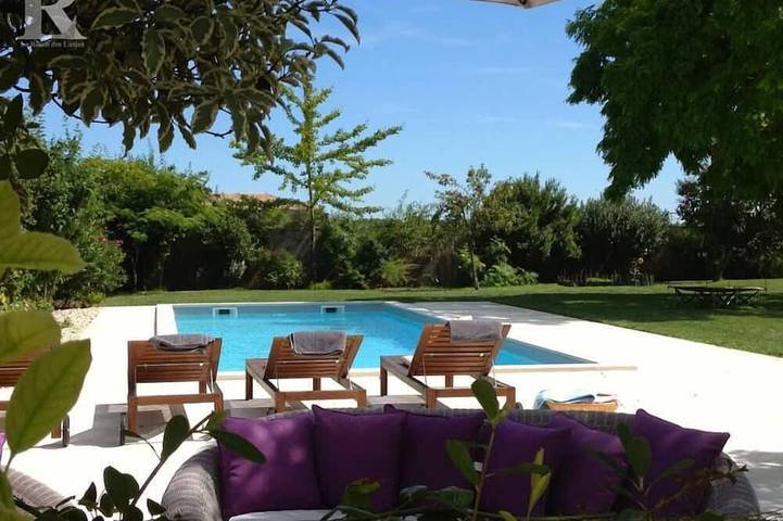 Location de vacances pour 12 personnes, avec Terrasse et Jardin à Bégadan