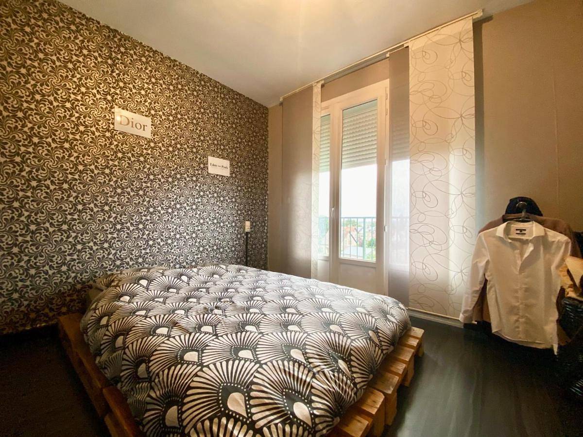 Appartement entier, One-Bedroom Apartment in Flers, Région d'Argentan