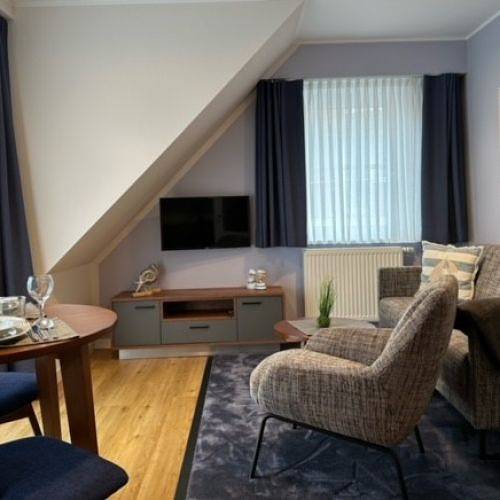 Ganze Ferienwohnung, Gästehaus Käptn-Ahoi - Fw K6 Gästehaus Käptn - Deichstr. 24 in Horumersiel, Wangerland
