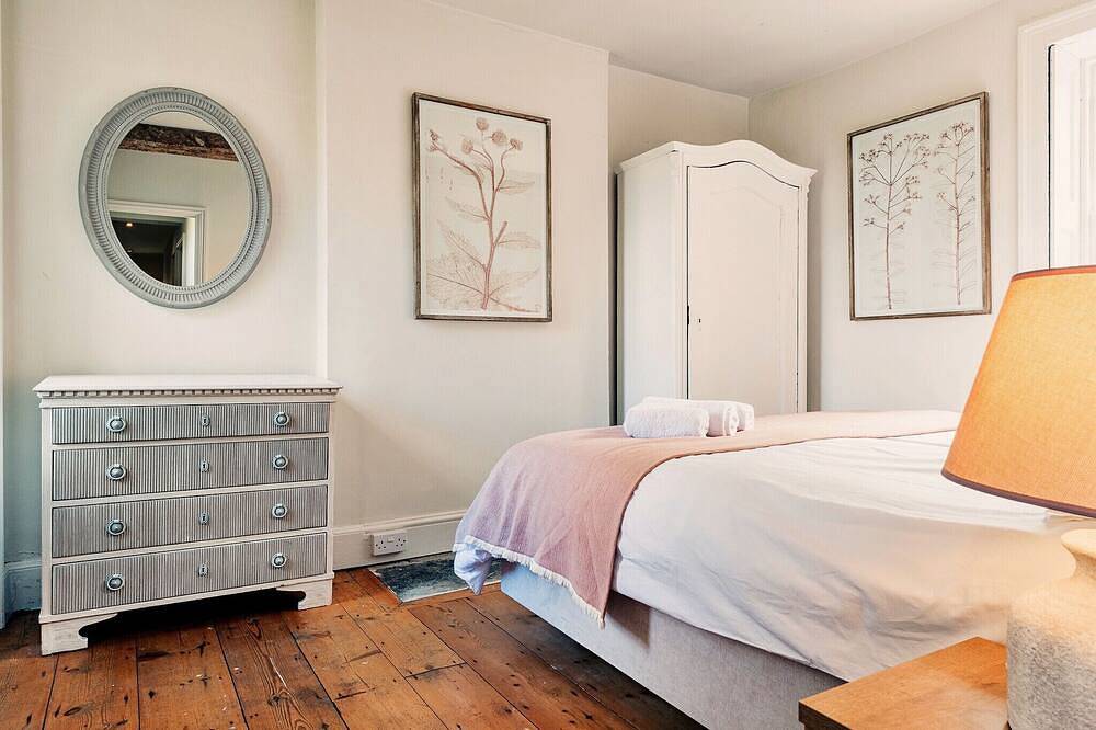 Hendy Cottage in Stroud, Gloucestershire