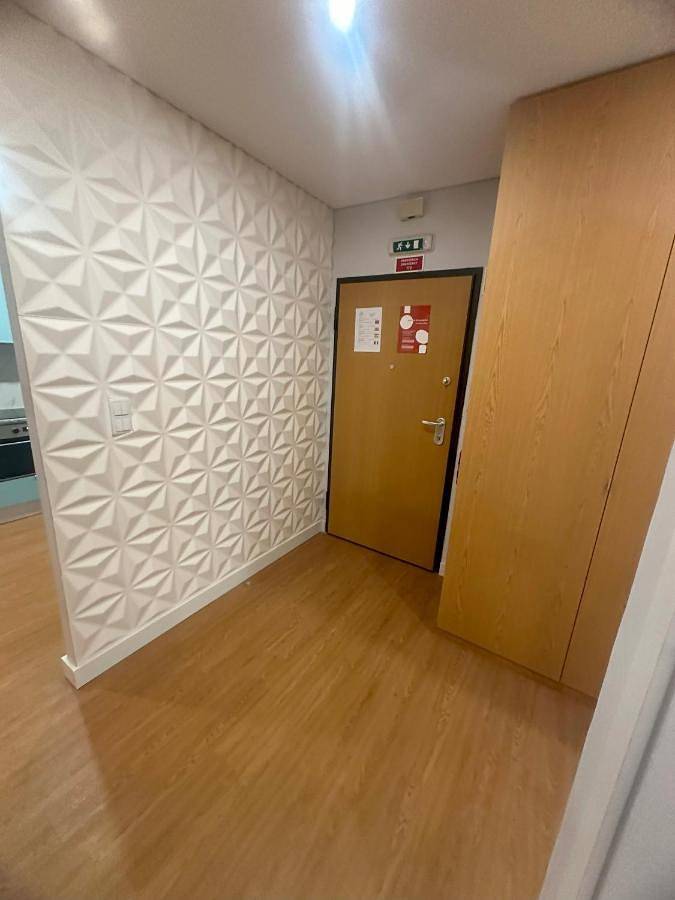 Apartamento inteiro, One-Bedroom Apartment in Estarreja, Distrito de Aveiro