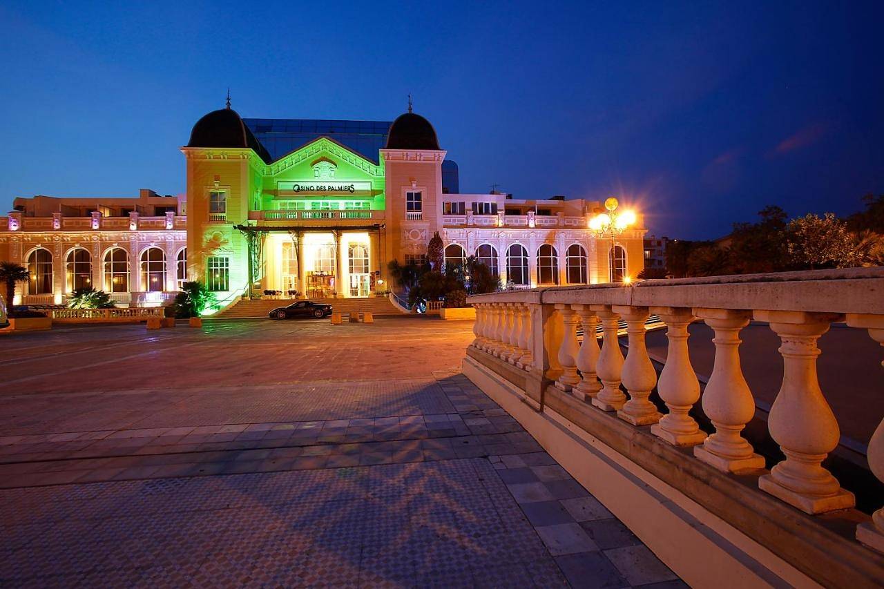 Casino Hôtel des Palmiers in Hyeres, Parc national de Port-Cros