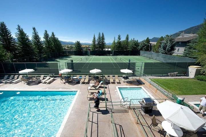 Vacation rental for 6 people, with pool and hot tub in Teton Village