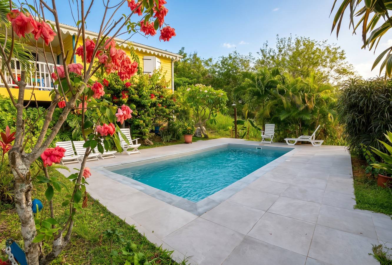 Cómoda casa Le Diamant 40 m² con piscina in Le Diamant, Martinica