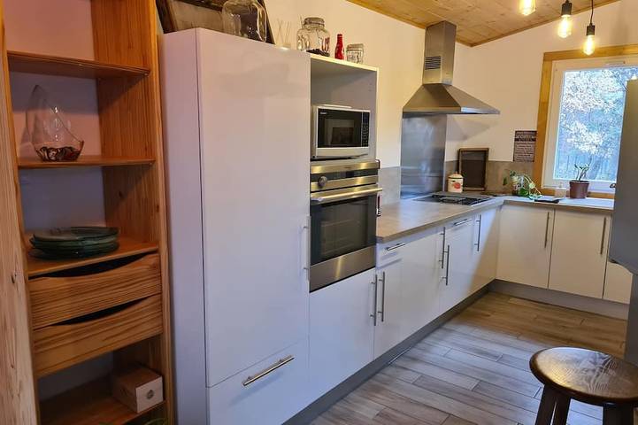 Gîte pour 6 personnes, avec balcon et jacuzzi à La Rochette