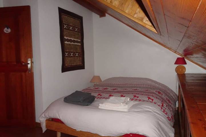 Location de vacances pour 6 personnes, avec balcon et jardin à Saint-Martin-de-Queyrières - 2