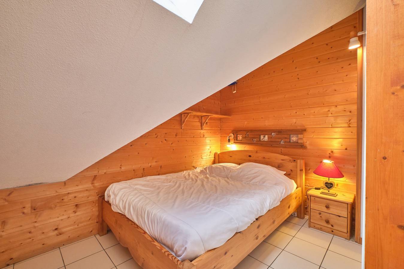Appartement entier, Appartement 'Grande Chaume - Les 2 Alpes' avec balcon et Wi-Fi in Mont-de-Lans, Les Deux Alpes