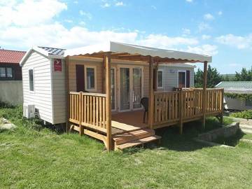 Mobil home pour 6 personnes, avec piscine à Villeveyrac