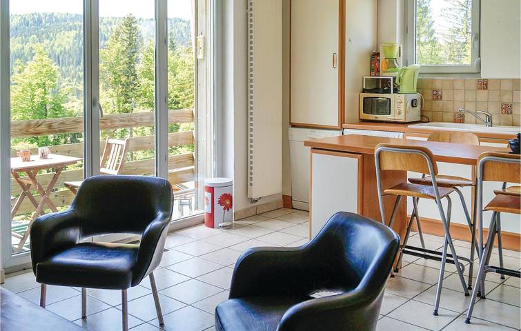 Ferienwohnung für 4 Personen, mit Terrasse in Franche-Comté - 2
