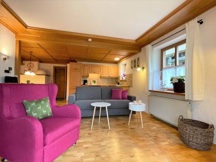 Ferienwohnung für 2 Personen, mit Balkon und Garten sowie Ausblick in Tiefenbach (Oberstdorf)
