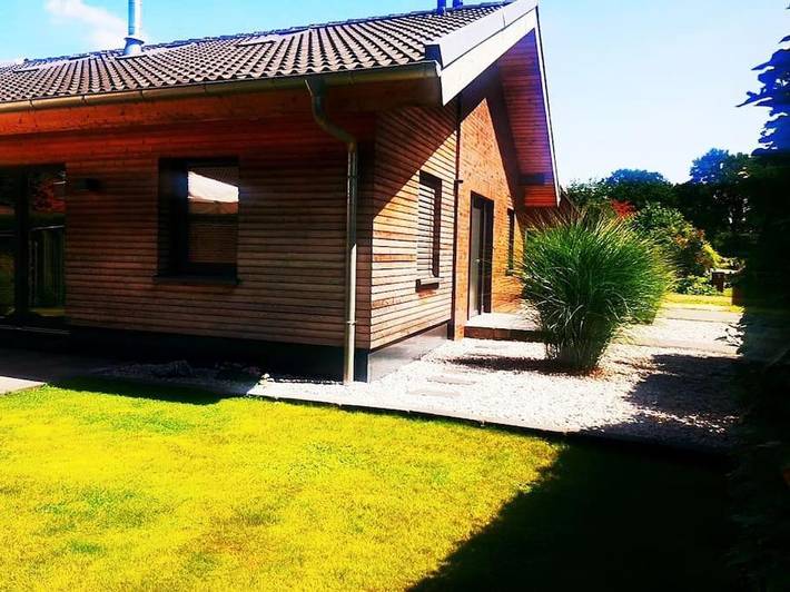 Ferienhaus für 4 Personen, mit Terrasse und Garten