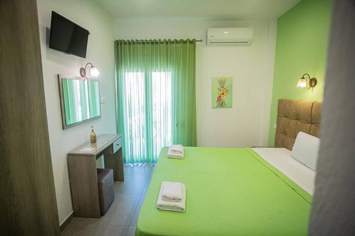 Maison d’hôte pour 3 personnes, avec jardin dans Skiathos