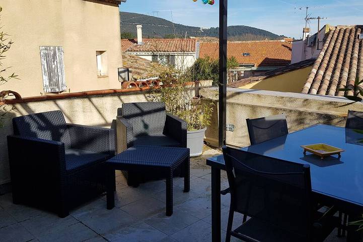 Location de vacances pour 6 personnes, avec terrasse à Besse-sur-Issole - 4