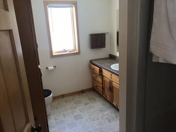 Log Cabin for 10 Guests in Marinette County, Picture 4