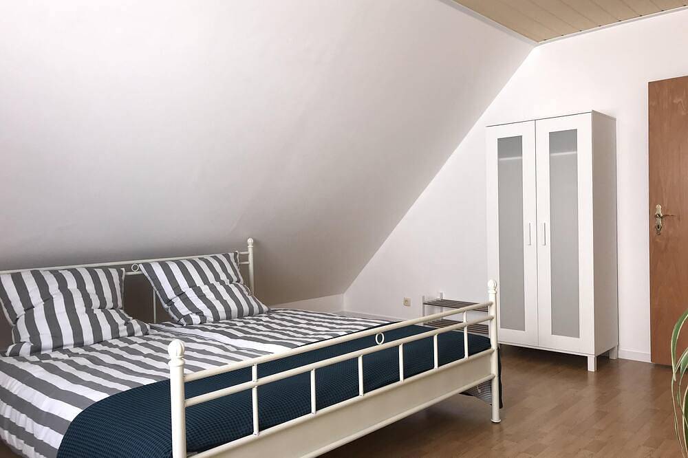 Ganze Wohnung, Neu in 2019 !! Unsere Ferienwohnung wurde liebevoll für Sie eingerichtet in Minderlittgen, Bernkastel-Kues & Umgebung