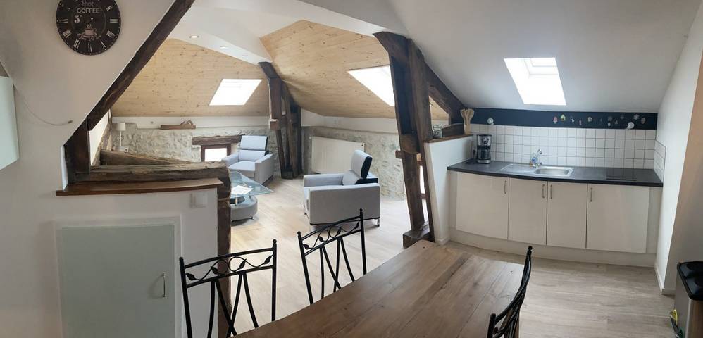 Gîte pour 4 personnes, avec piscine, animaux acceptés à Varces-Allières-et-Risset