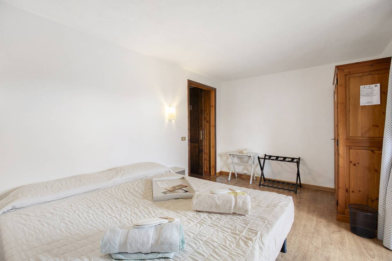 Room “Grolla” – Intimacy and Tranquility in Comune di Saint-Pierre, Wallisian Alps