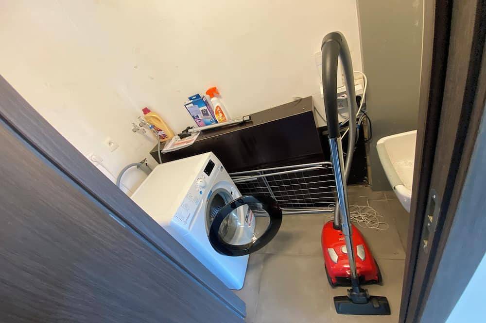 Ganze Wohnung, Perfect 2-bedroom apartment in serene Sint-Niklaas neighborhood in Sint-Niklaas, Ostflandern