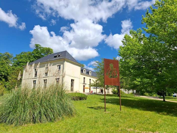 Gîte pour 4 personnes, avec jardin ainsi que vue et piscine, animaux acceptés à Chinon - 2