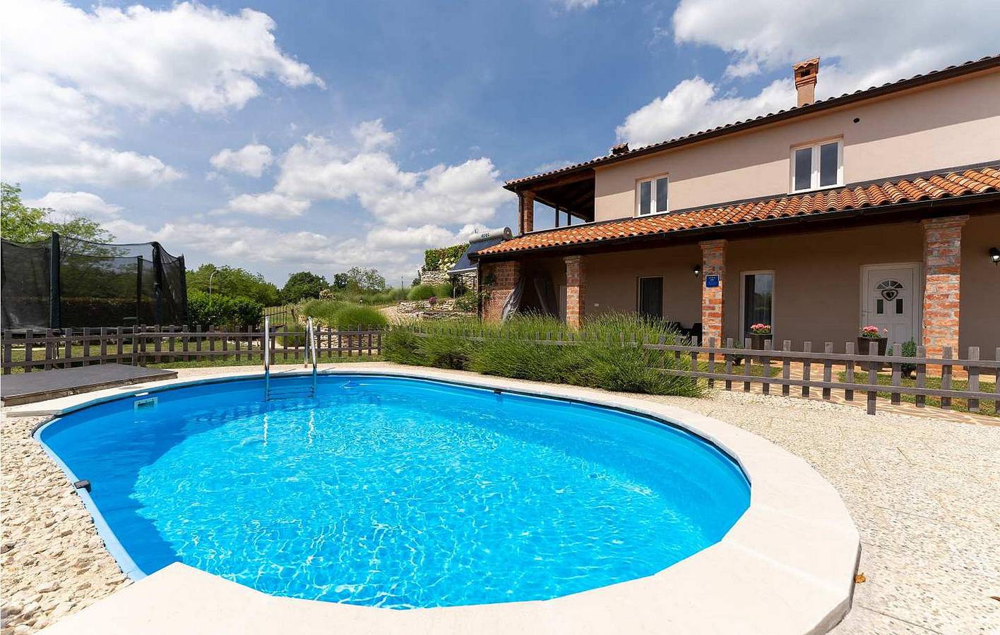 Ferienhaus für 6 Personen mit Terrasse in Općina Oprtalj, Zentralistrien