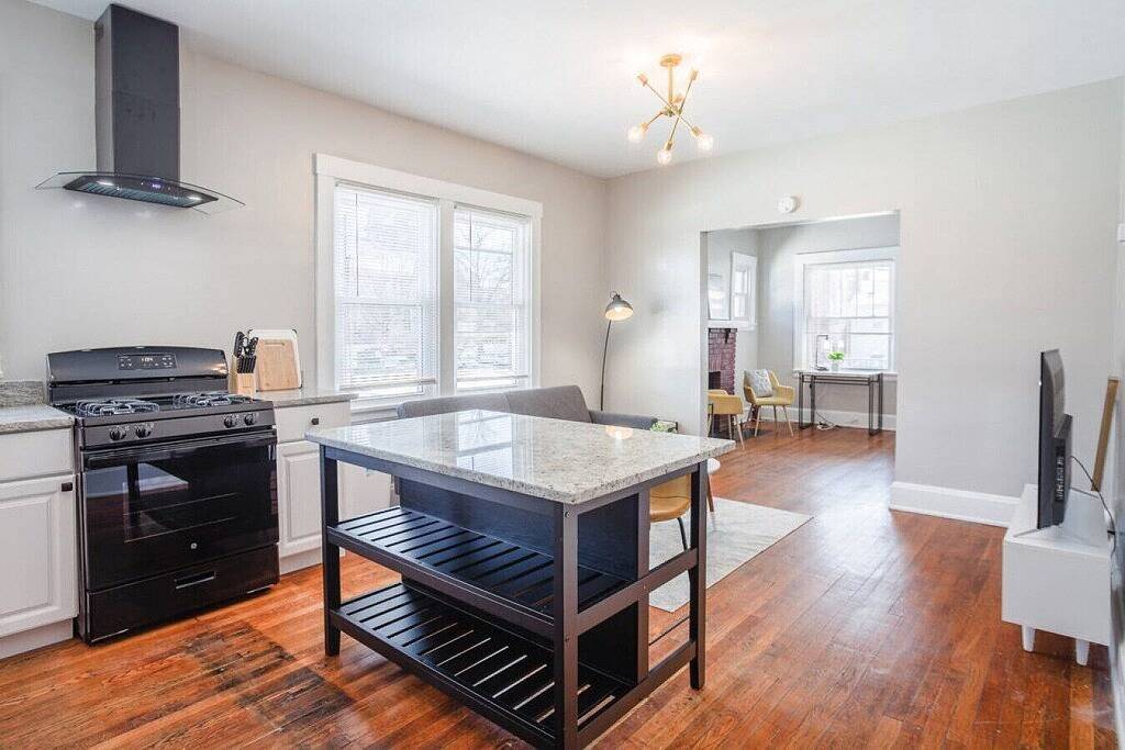 Ganze Wohnung, The Villa 1B Downtown Covington & by St. Elizabeth in Kenton County