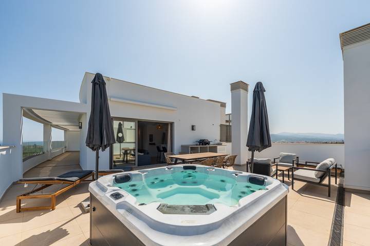 Ferienwohnung für 5 Personen, mit Whirlpool und Terrasse sowie Pool in Caleta de Vélez