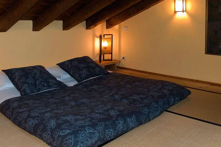 Apartamento entero, Apartamento tipo duplex con 1 dormitorio y altillo de tatami in Manjirón, Puentes Viejas